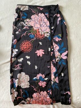 Zara Black Floral-Print Blouse with Pink Accents